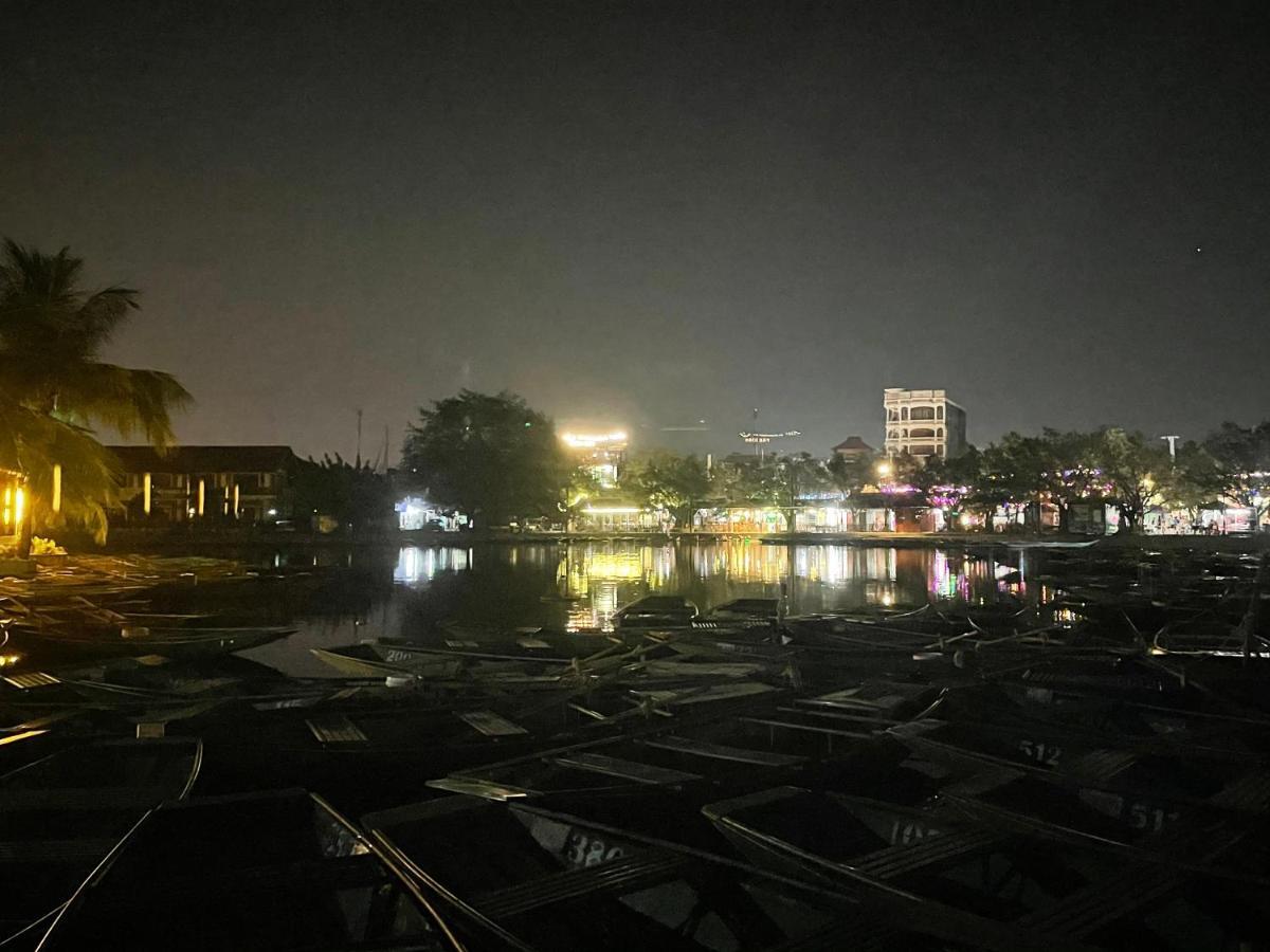 Lodge By Tam Coc Lake 닌빈 외부 사진
